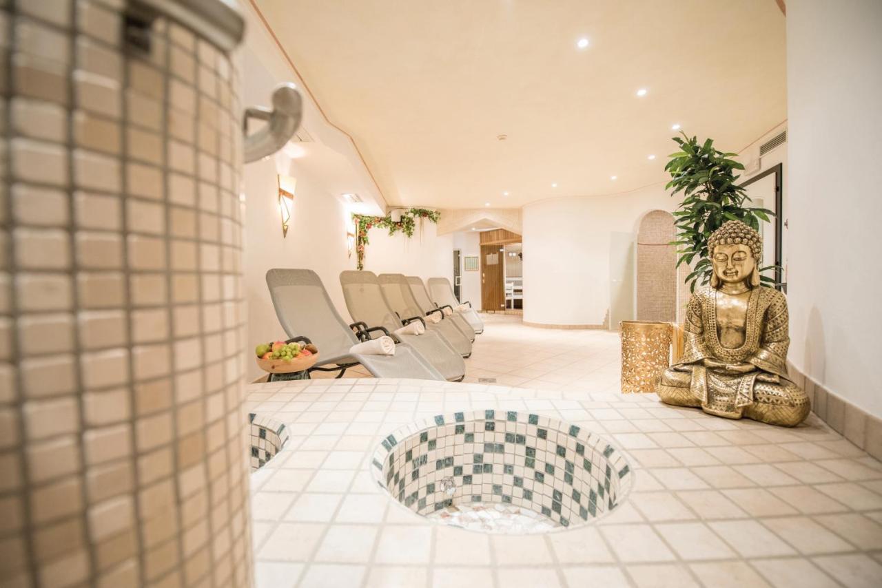 نوفا بونينتي Apparthotel Feldhof - Living And Bistro المظهر الخارجي الصورة