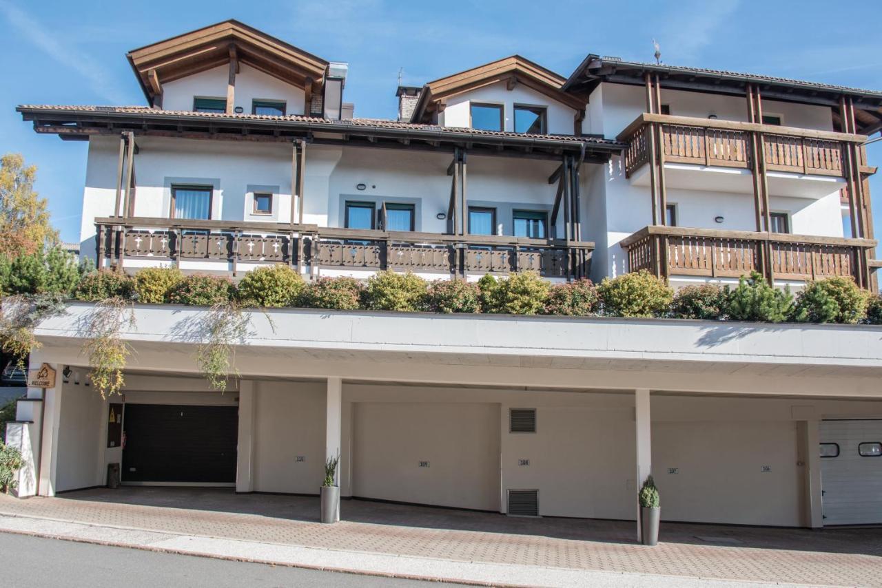 نوفا بونينتي Apparthotel Feldhof - Living And Bistro المظهر الخارجي الصورة