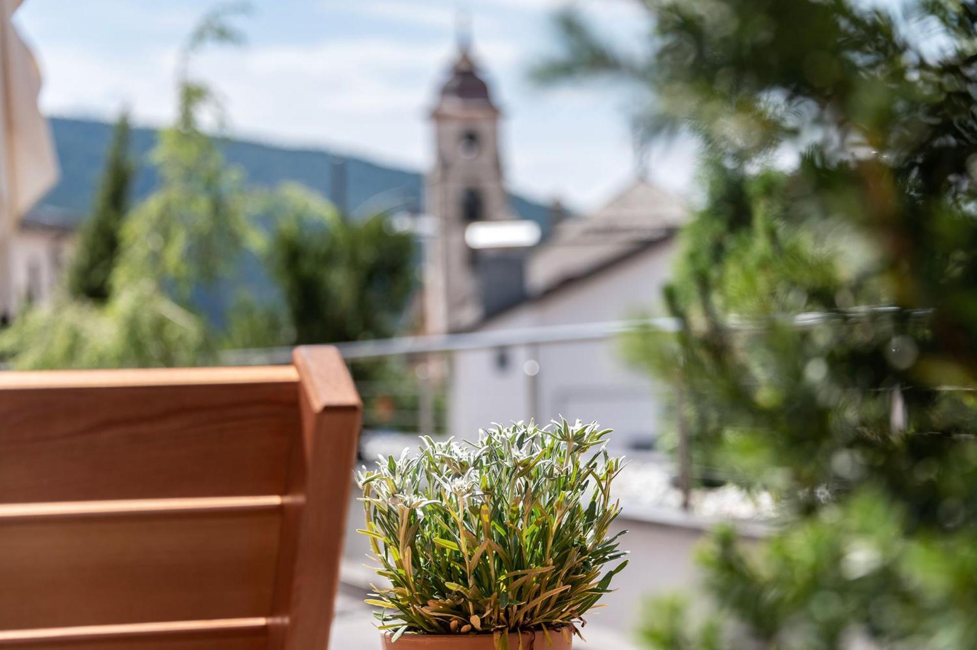 نوفا بونينتي Apparthotel Feldhof - Living And Bistro المظهر الخارجي الصورة